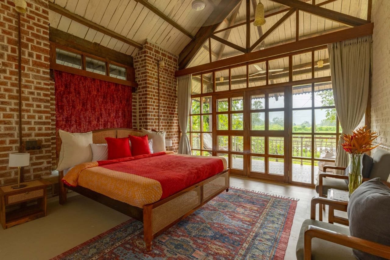 INDIAN LUXURY WITH TRADITIONAL CONSTRUCTION thumbnail 2